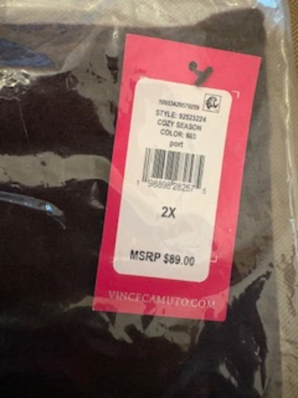 Vince Camuto Star Print Crewneck Sweater NWT (New With Tags) ✨ - Picture 3 of 4